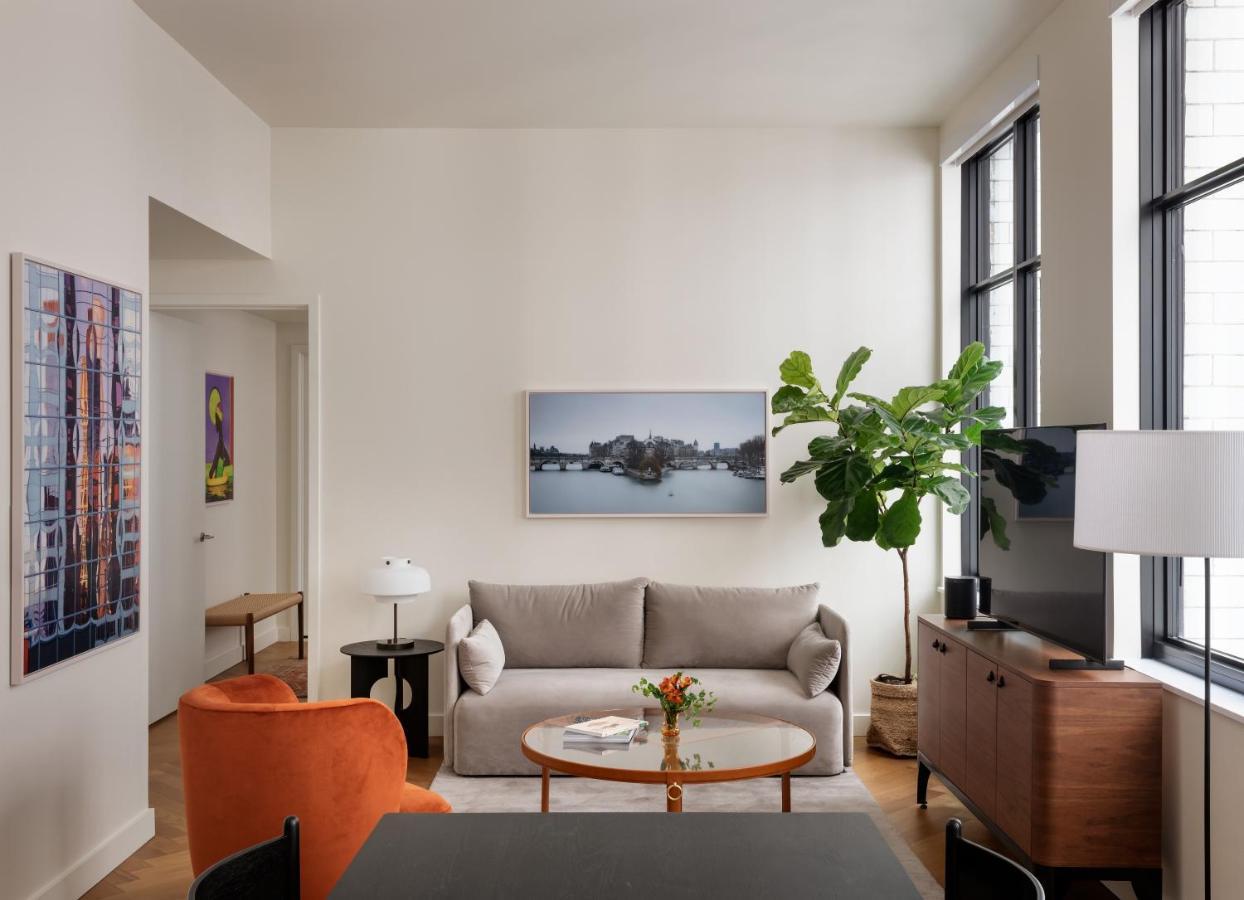 Roost Detroit Aparthotel Bagian luar foto
