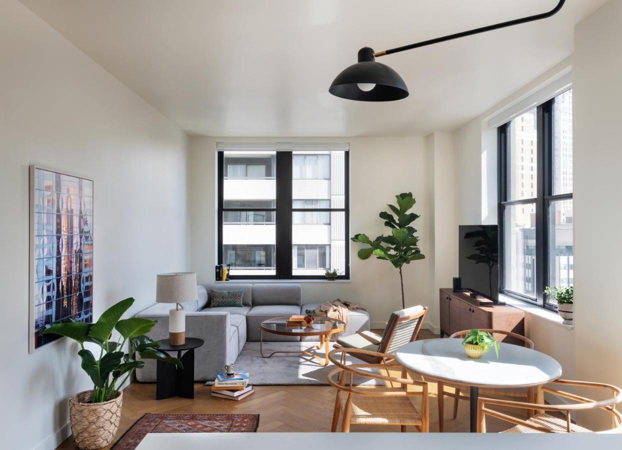 Roost Detroit Aparthotel Bagian luar foto