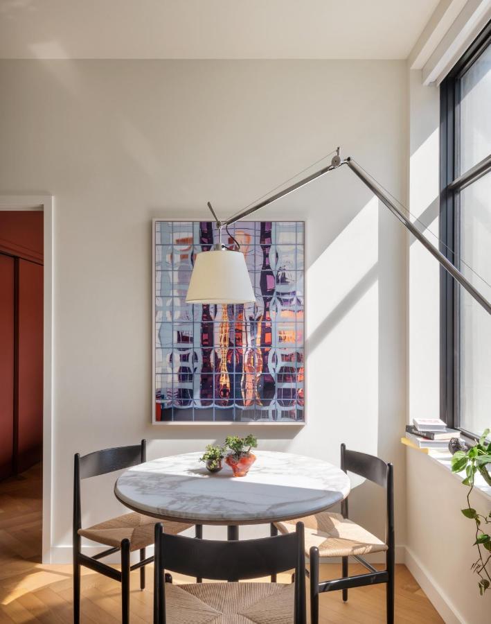 Roost Detroit Aparthotel Bagian luar foto