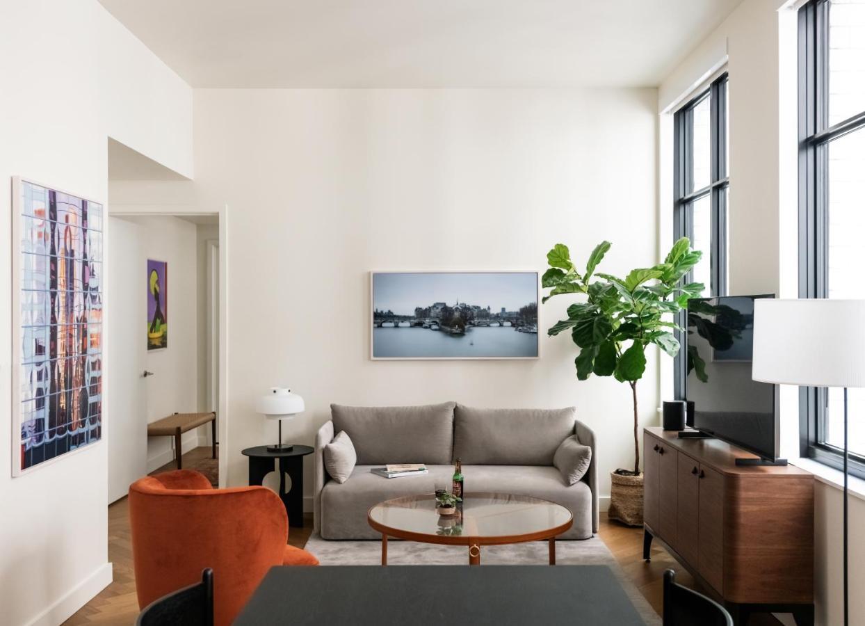 Roost Detroit Aparthotel Bagian luar foto